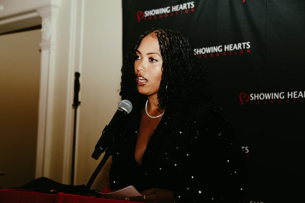 Showing Thanks Gala 2025